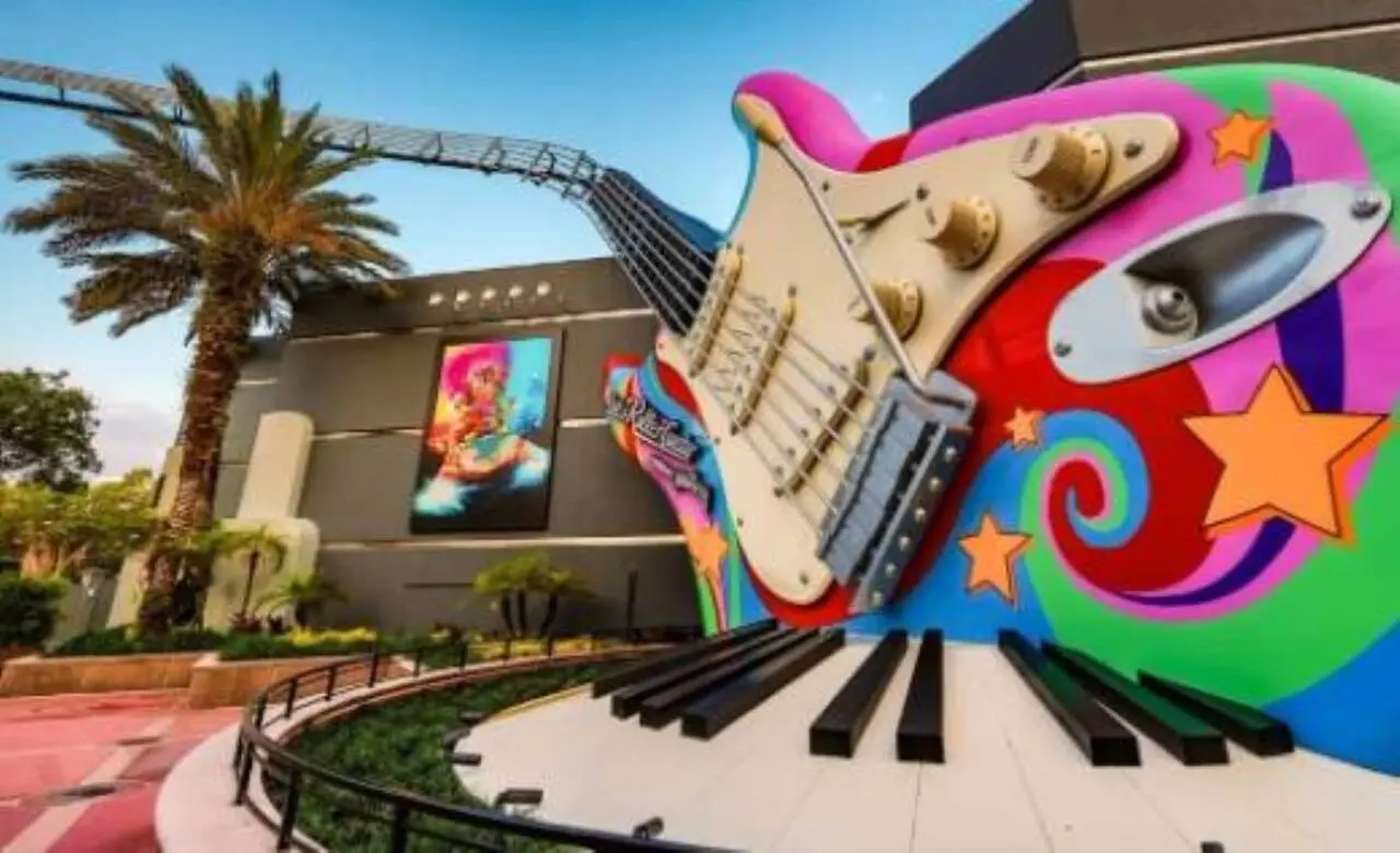 Rock ‘n’ Roller Coaster - Disney Park