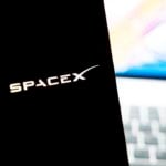 SpaceX realiza estreia colossal na bolsa de valores com ação de US$ 135 e Musk no controle