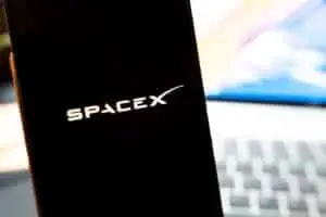 SpaceX amplia domínio em IA com aquisição de Anysphere, criadora do Cursor, por US$ 60 bilhões