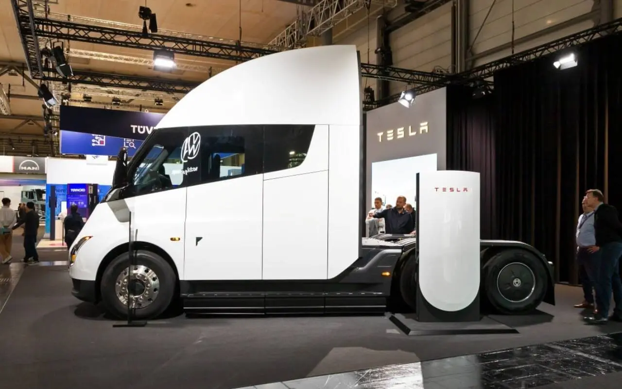 Tesla Semi