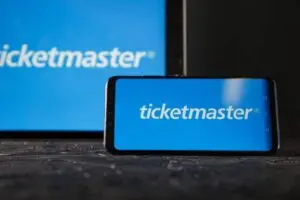 Ticketmaster despide a 350 profesionales en reestructuración global de ingeniería y diseño
