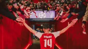 Die Qualifikation von Arsenal für das europäische Finale beschert den englischen Kassen ein Vermögen von 339 Millionen R$