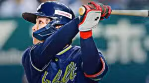 Suzuki rebate primeiro home run do ano e Yakult Swallows bate Giants por 5 a 1