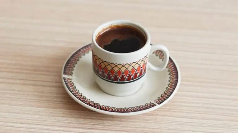café