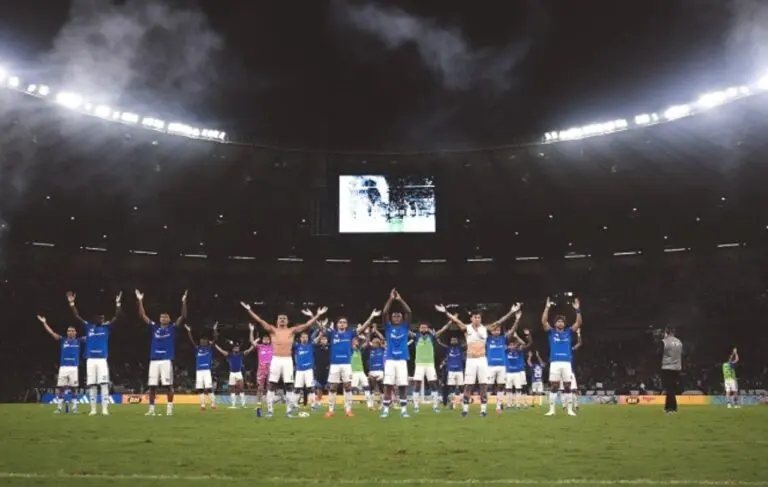 Cruzeiro - gustavomjpeg / Cruzeiro