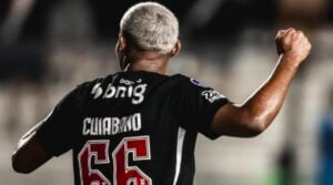 Vasco avança aos playoffs da Sul-Americana após goleada sobre Barracas Central