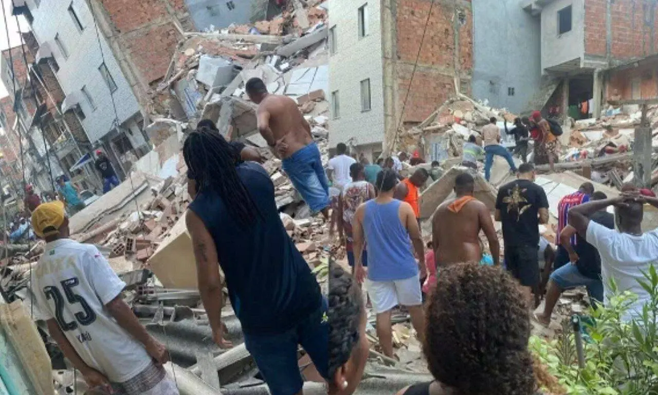 desabamento de prédio em Salvador - Internet