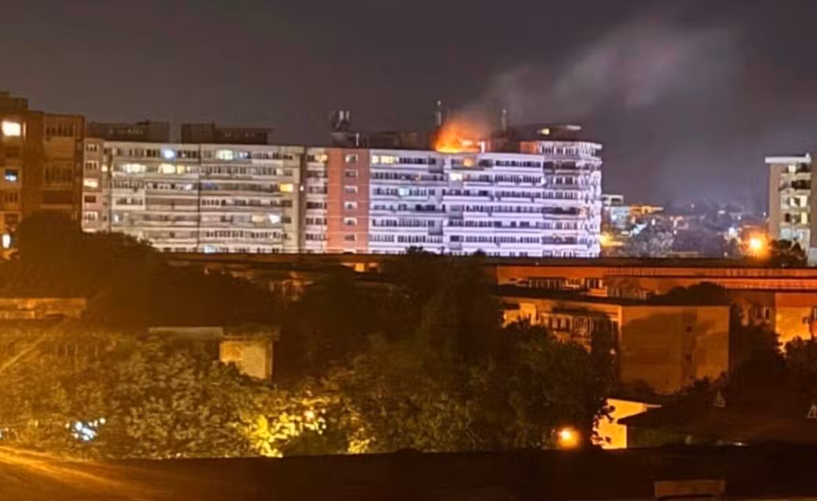 Drone russo cai em prédio na Romênia - Reprodução/x