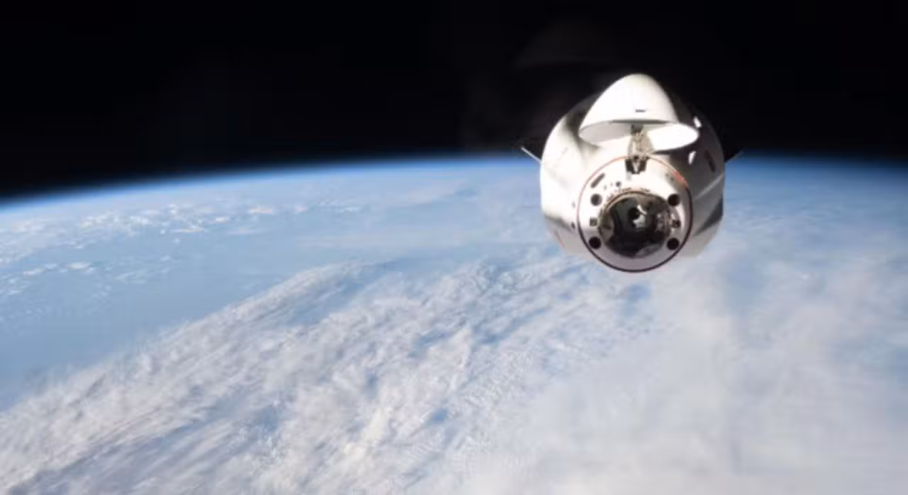 Espaçonave de carga Dragon da SpaceX - NASA/Jessica Meir