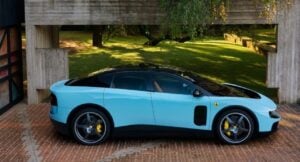 หัวหน้า Lamborghini ใช้คำวิจารณ์ของ Ferrari Luce เพื่อพิสูจน์การเดิมพันรถยนต์ไฮบริด