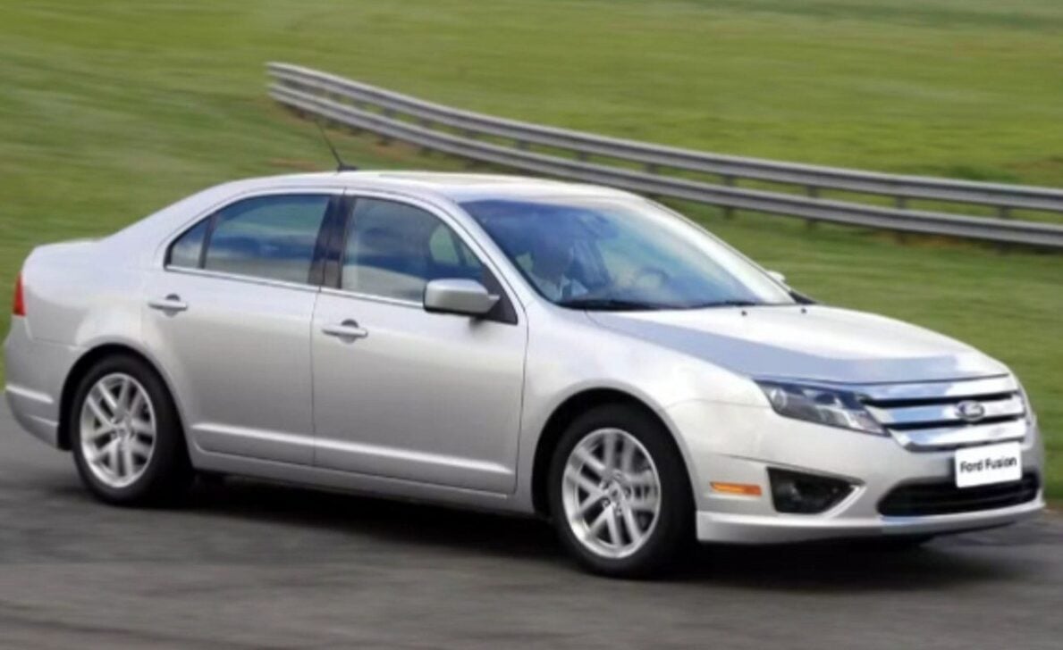Ford Fusion SEL 2.5 - Divulgação/Ford