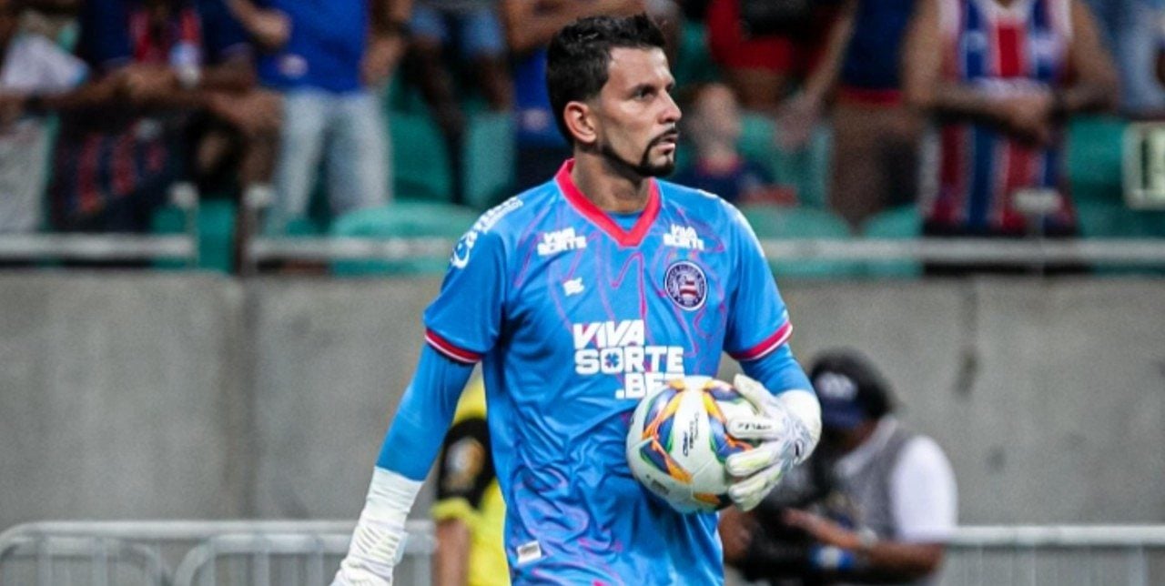 Goleiro Marcos Felipe volta a Salvador mas não enfrenta Botafogo neste sábado