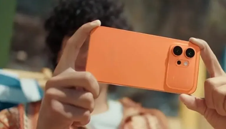 HONOR 600