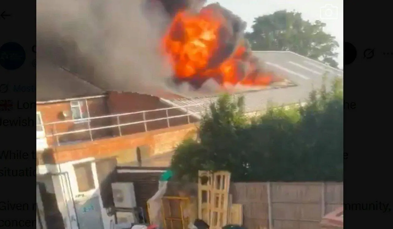 Incêndio atinge mercado em Londres