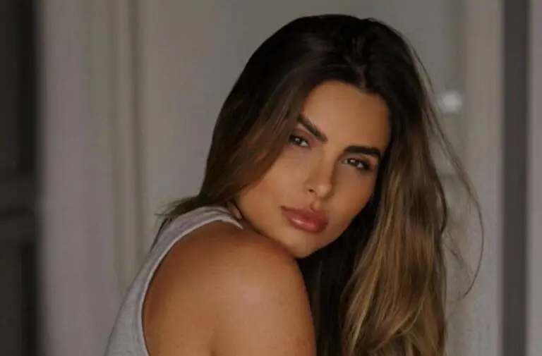 Isabella Arantes - Instagram