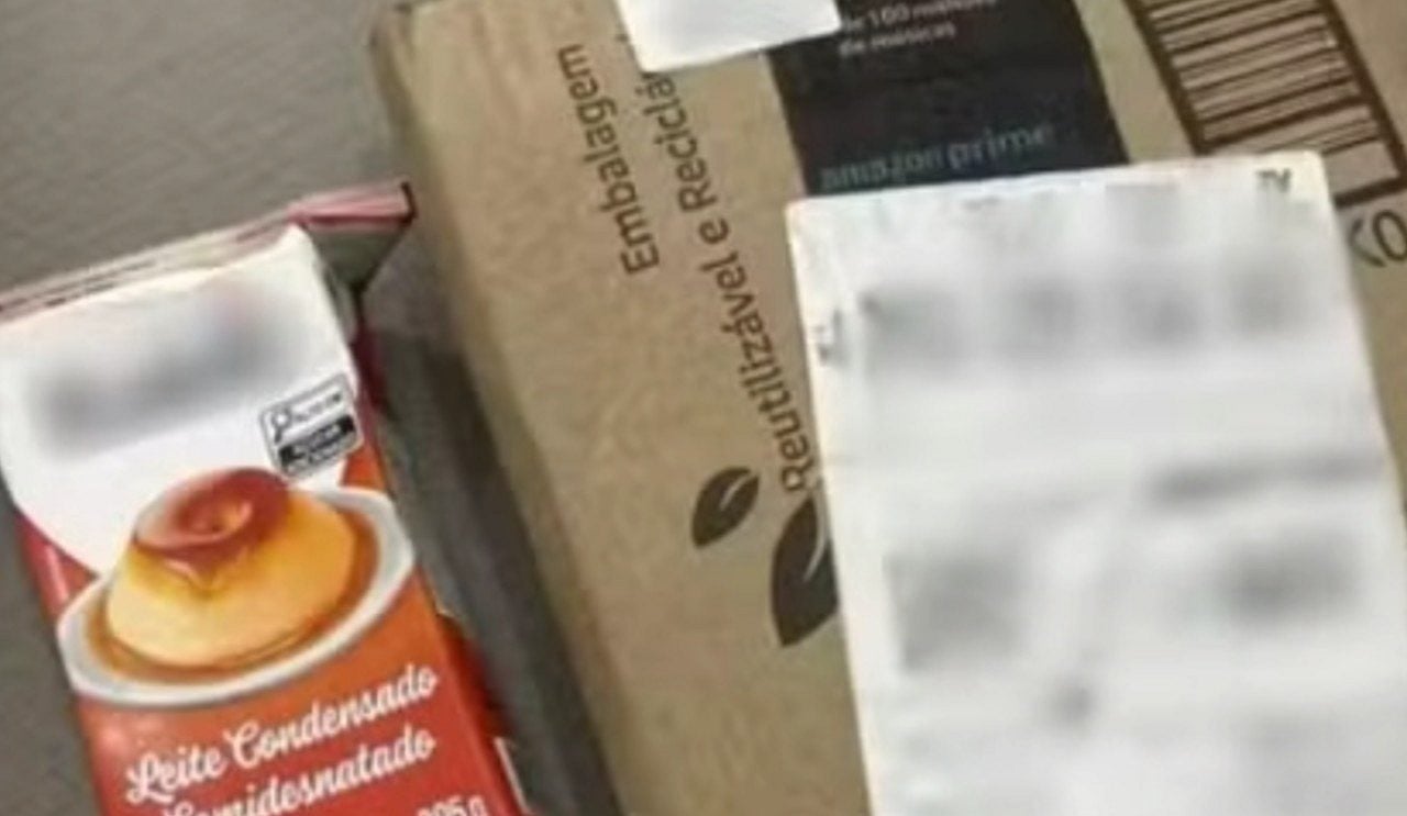 Jovem recibe leche condensada en lugar de un iPhone