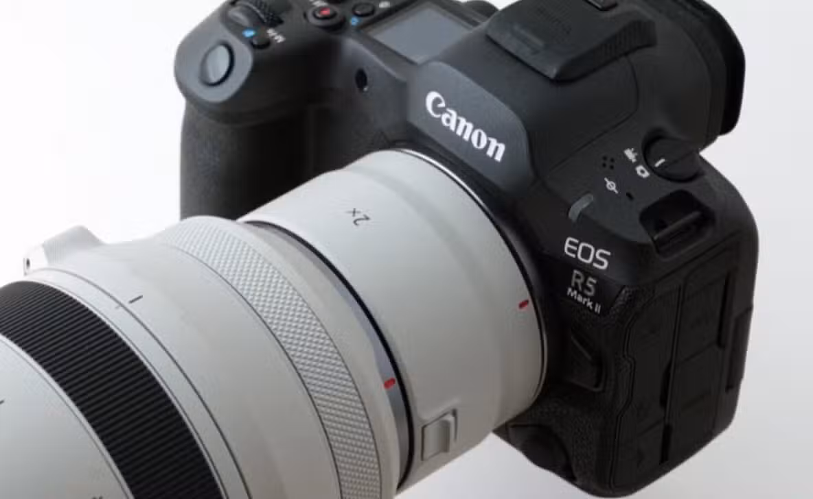 Lente Canon RF100-500mm - publicity/Canon