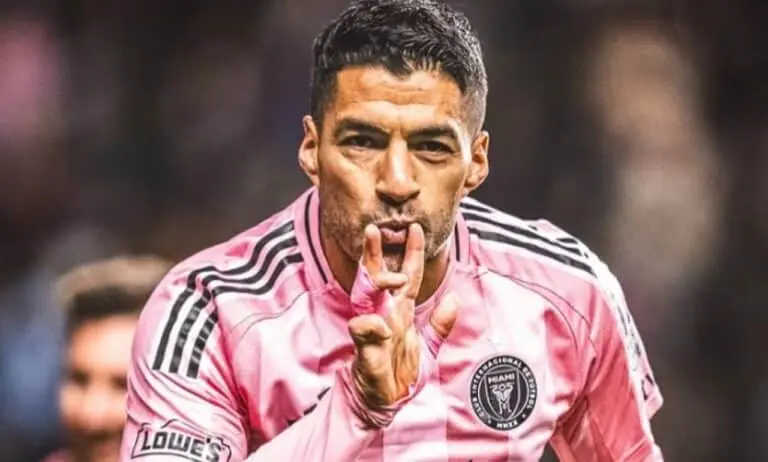 Luis Suárez - @luissuarez9