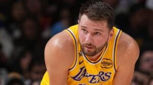 Lakers muda plano para dupla Doncic e Irving; diretoria prioriza Austin Reaves e juventude