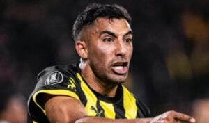 Peñarol abre o placar contra o Corinthians em partida disputada pela Libertadores