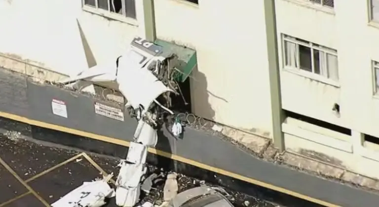 Queda de avião em BH