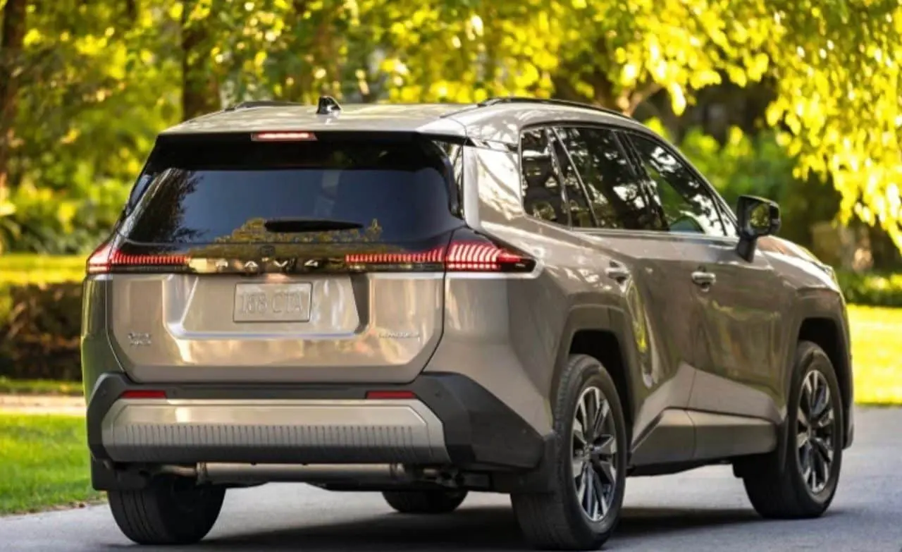 RAV4 - Divulgação