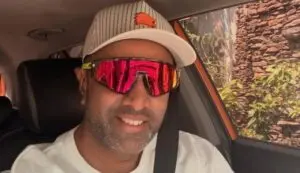 يتوقع R Ashwin عودة MS Dhoni كلاعب مؤثر في CSK ضد SRH