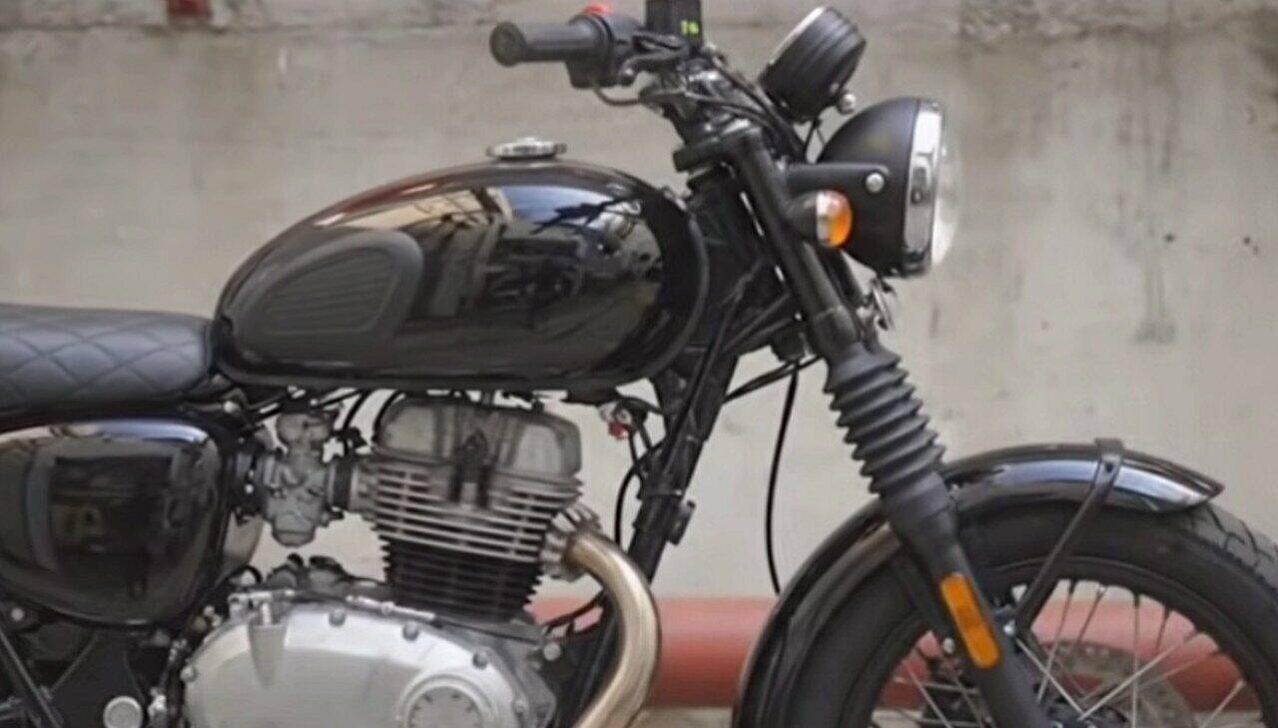 Triumph Bonneville 400