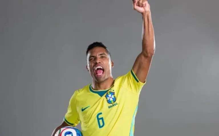 Alex Sandro
