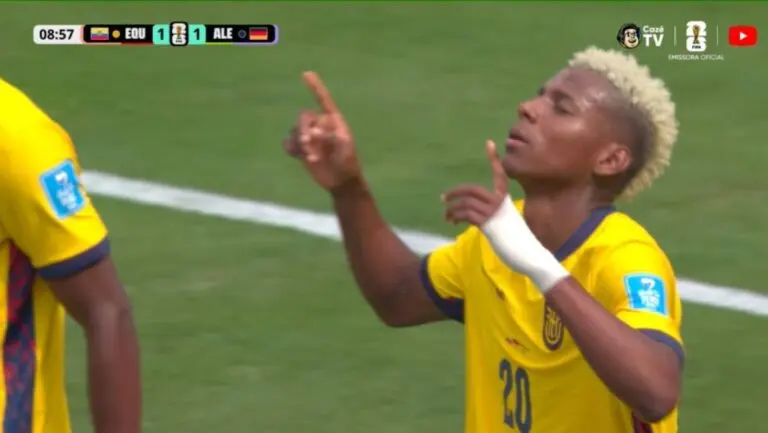 Angulo empata para o Equador na Copa do Mundo FIFA