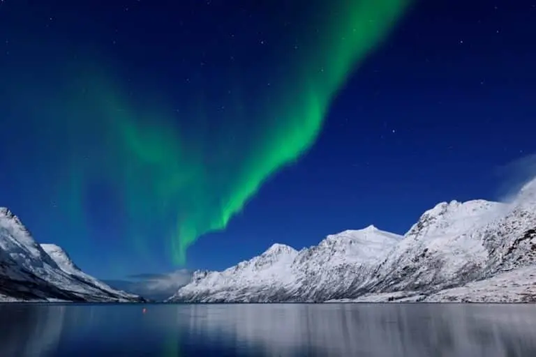 Aurora Boreal, Tempestade geomagnética