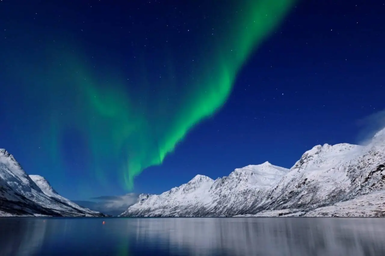 Aurora Boreal, Tempestade geomagnética