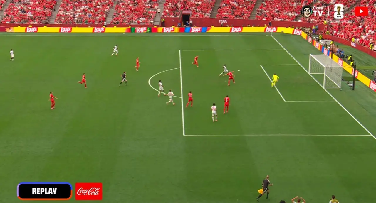 Canadá diminui para 2 a 1 o placar do jogo na Copa do Mundo FIFA