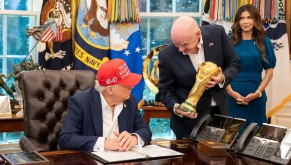 Donald Trump e Gianni Infantino