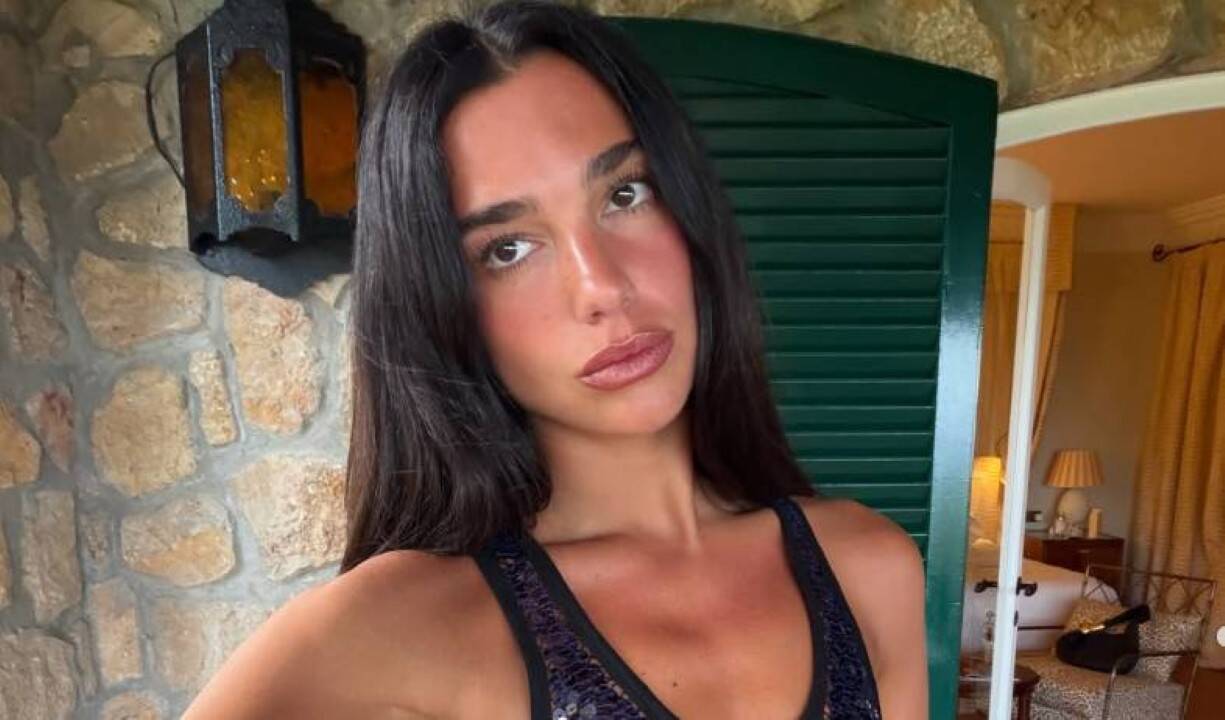 Dua Lipa -