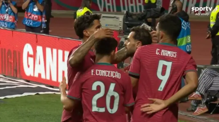Francisco Conceição coloca Portugal na frente do placar