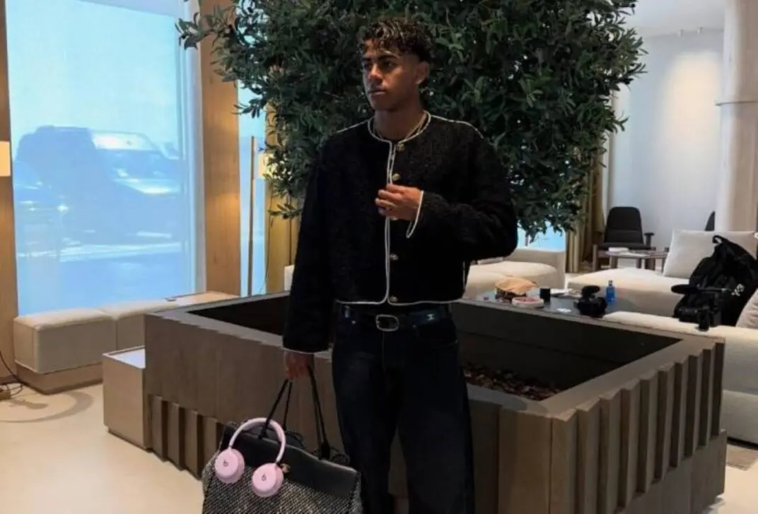 หูฟัง Beats ใหม่ปรากฏในภาพถ่าย Instagram ของ Lamine Yamal
