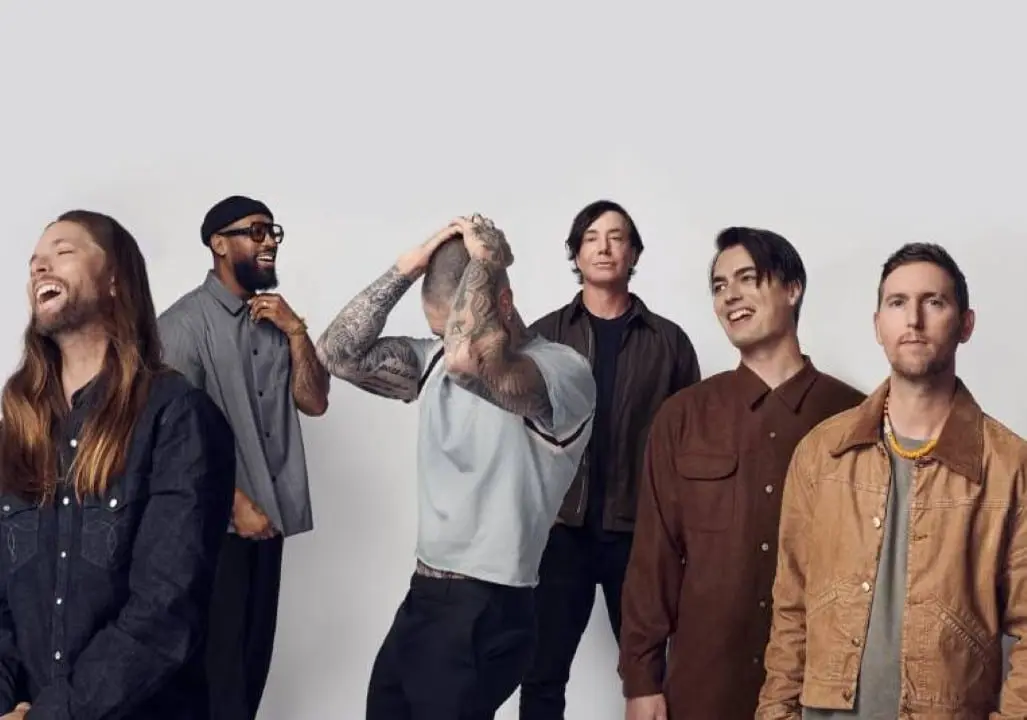 Maroon five