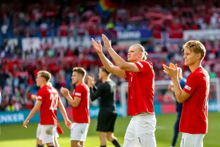 Martin Odegaard e Haaland