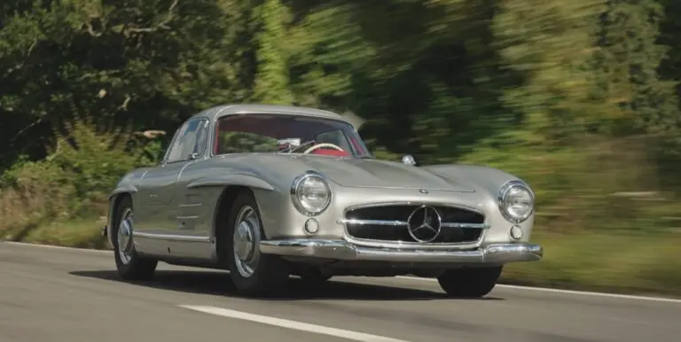 Mercedes-Benz 300