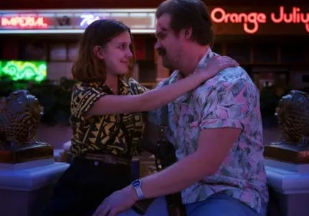 Millie Bobby Brown e David Harbour