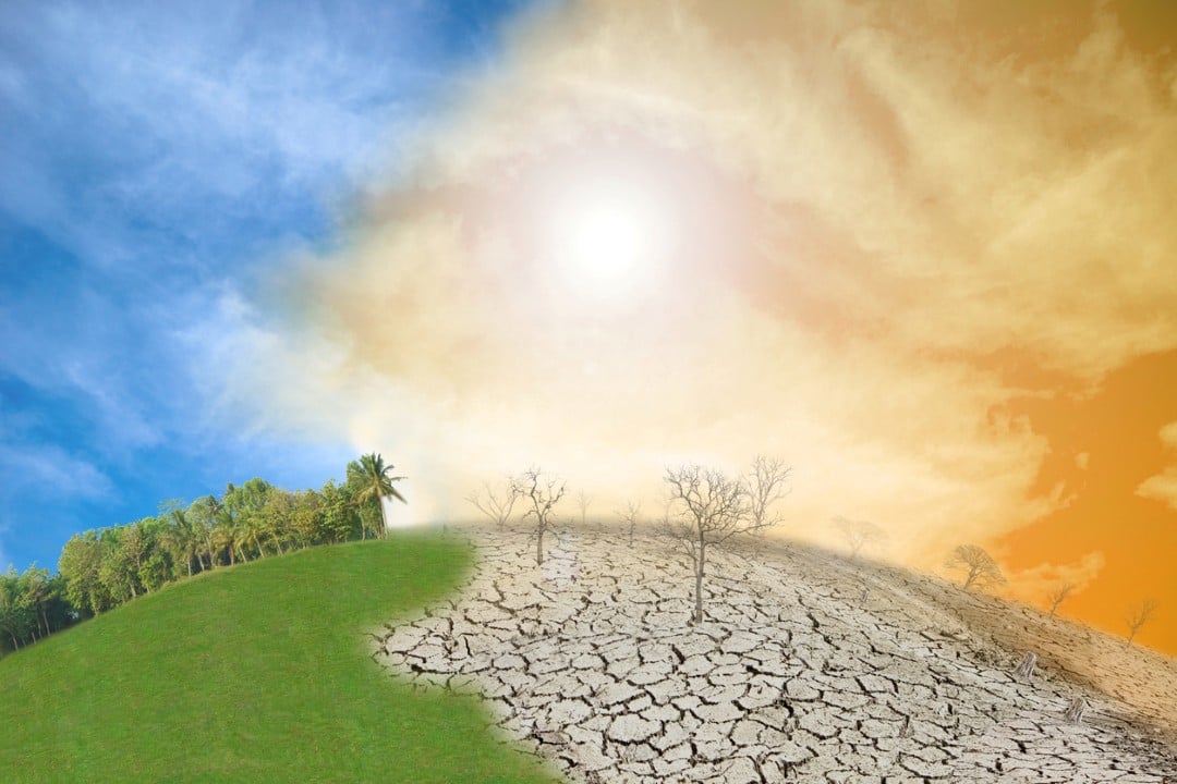 Mudanças climáticas, aquecimento global, solo seco, terreno rachado em fendas, El Niño