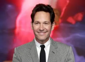 Actor Paul Rudd criticizes airplane mode rule in interview