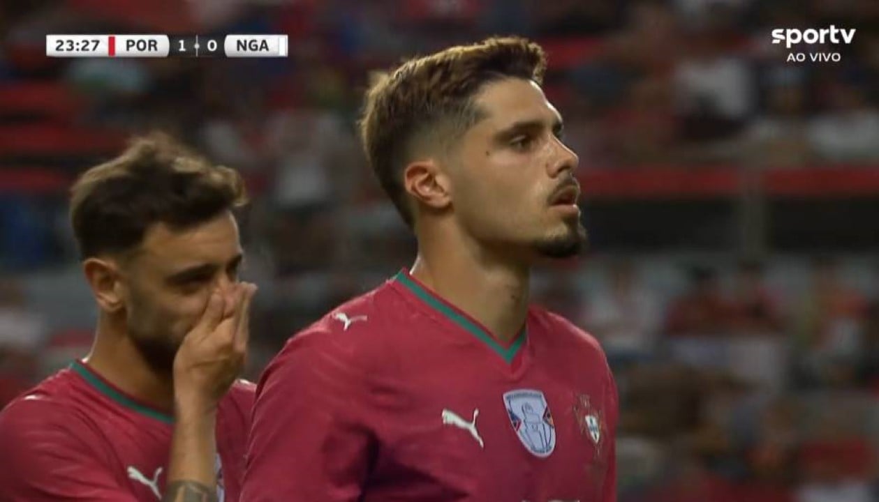 Pedro Neto abre o placar para Portugal