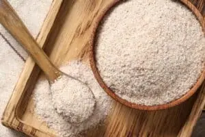 Psyllium ganha popularidade como aliado na perda de peso e é chamado de “Mounjaro de pobre”