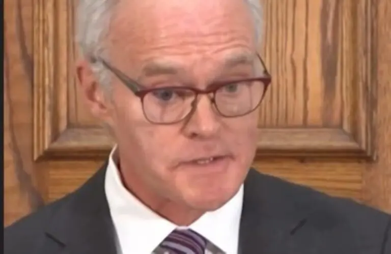 Scott Pelley