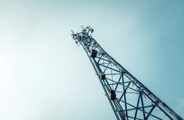 Torre de rádio
