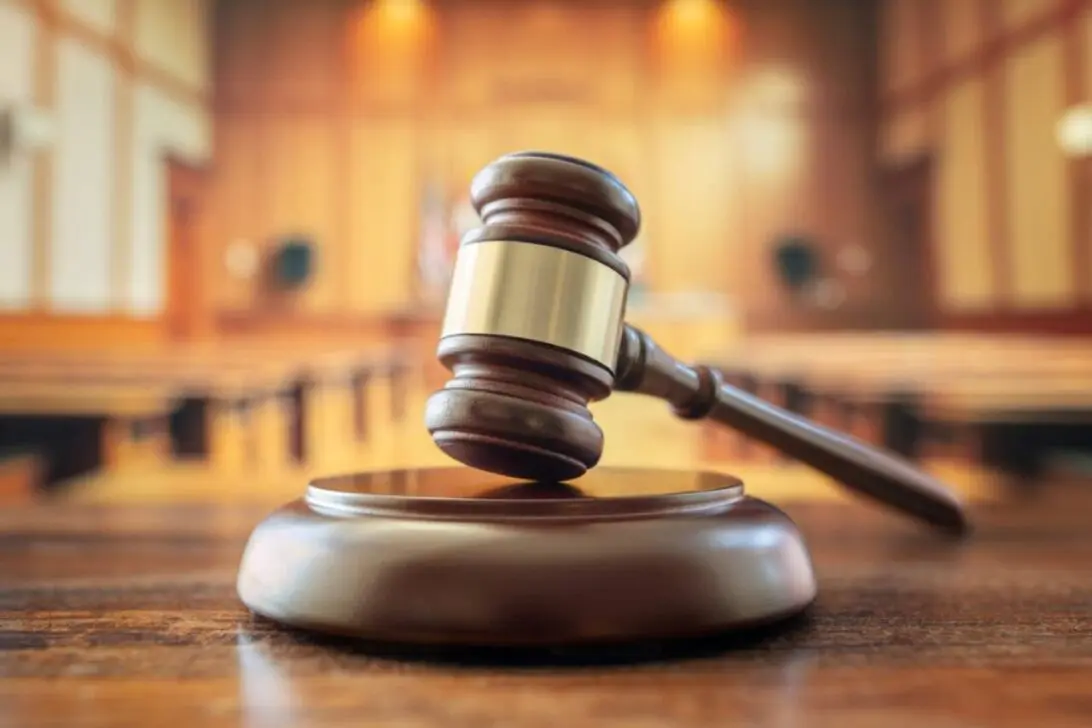 Tribunal, Martelo dos juízes, Justiça