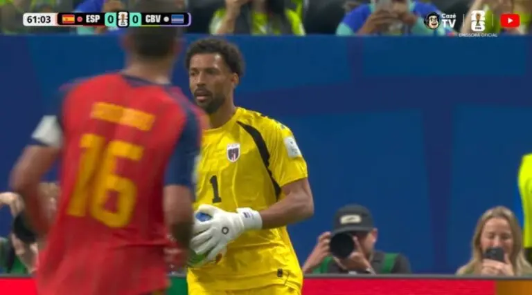 Vozinha goleiro veterano de Cabo Verde
