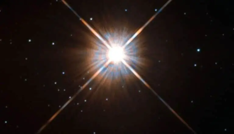 Anã vermelha Proxima Centauri - ESA/Hubble e NASA